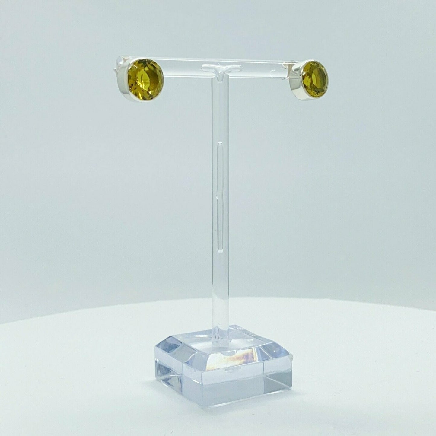 Ohrstecker Obsidian goldbraun, runde 1 cm, 925er Silber, massiv poliert, handgefertigt in Deutschland.