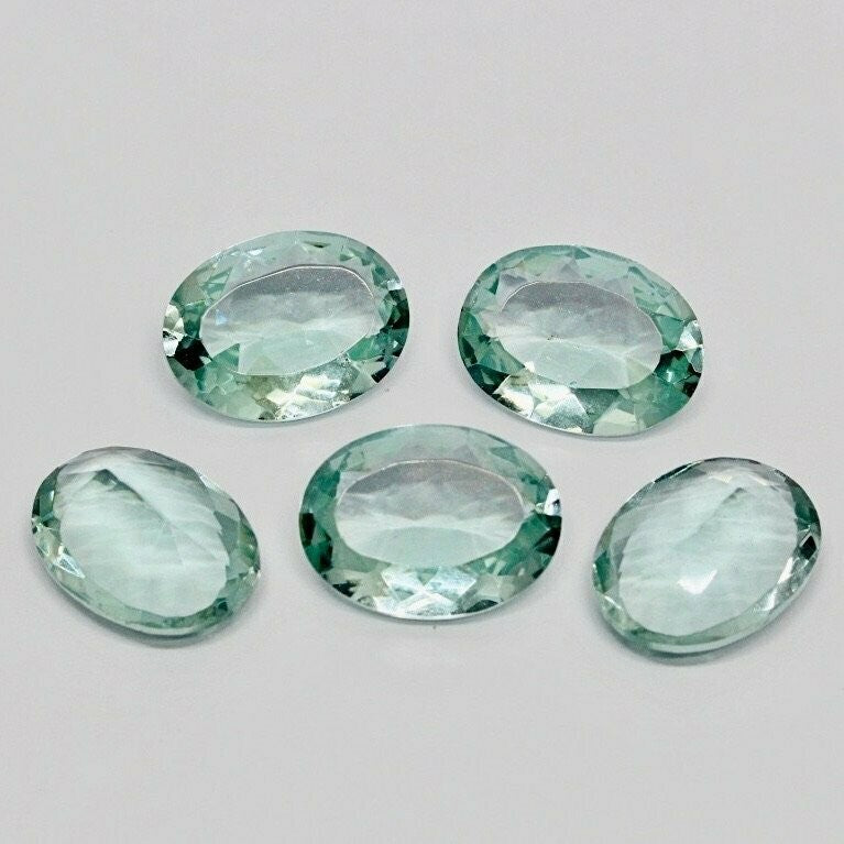 Silberring Obsidian meerblau Rund 1,5 cm von Tipico-eigenArt, handgefertigt mit elegantem Glanz und organischer Form.