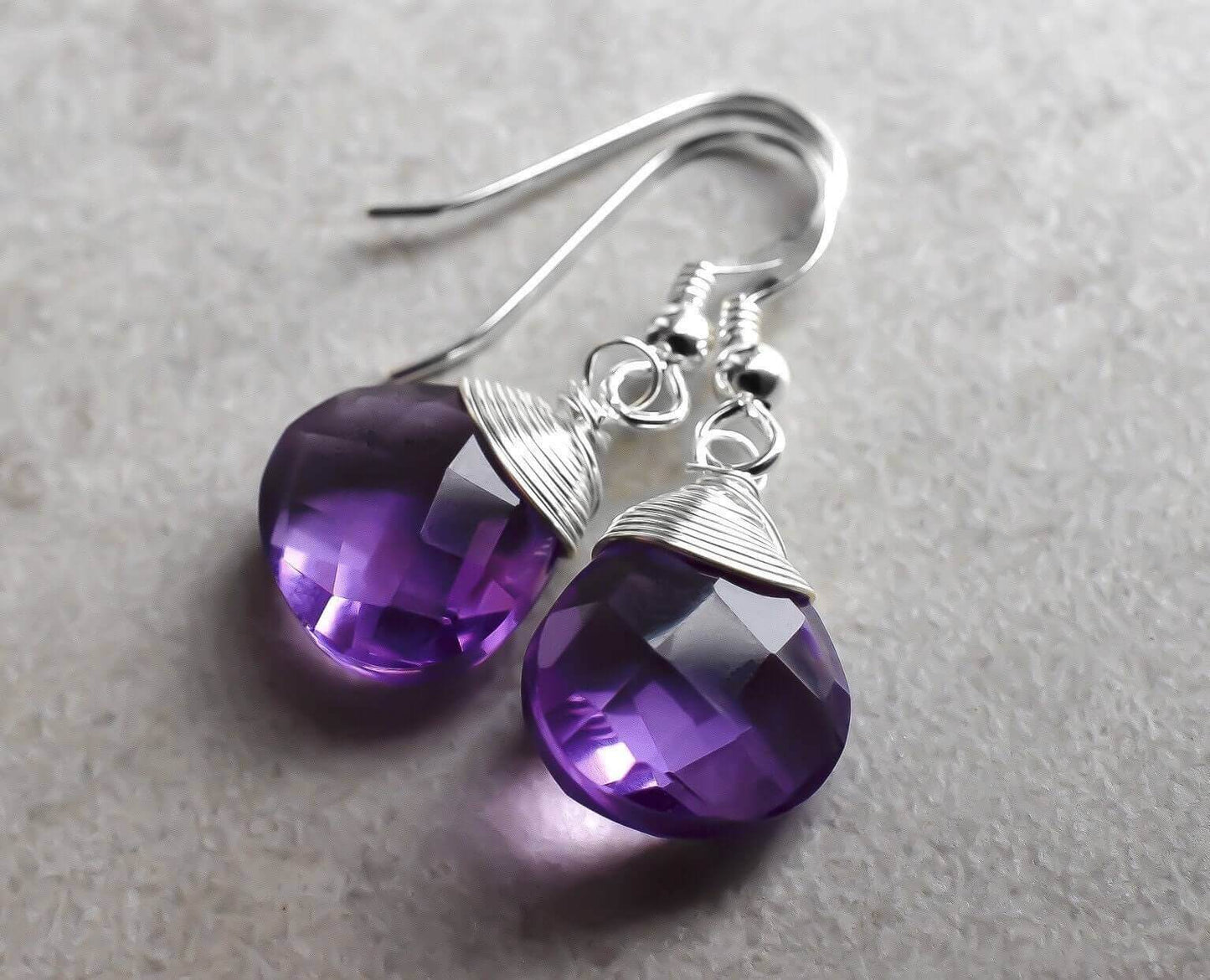 Amethyst-Tropfen Ohrringe aus 925 Sterling Silber, facettierte violette Tropfen, handgefertigt
