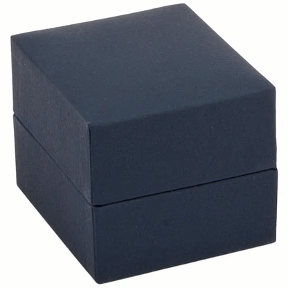 Ring-Etui aus Kunstleder mit Velour-Einsatz, dunkelblaue Klappbox, Außenmaße 46 × 52 × 43 mm, Innen 41 × 41 × 30 mm