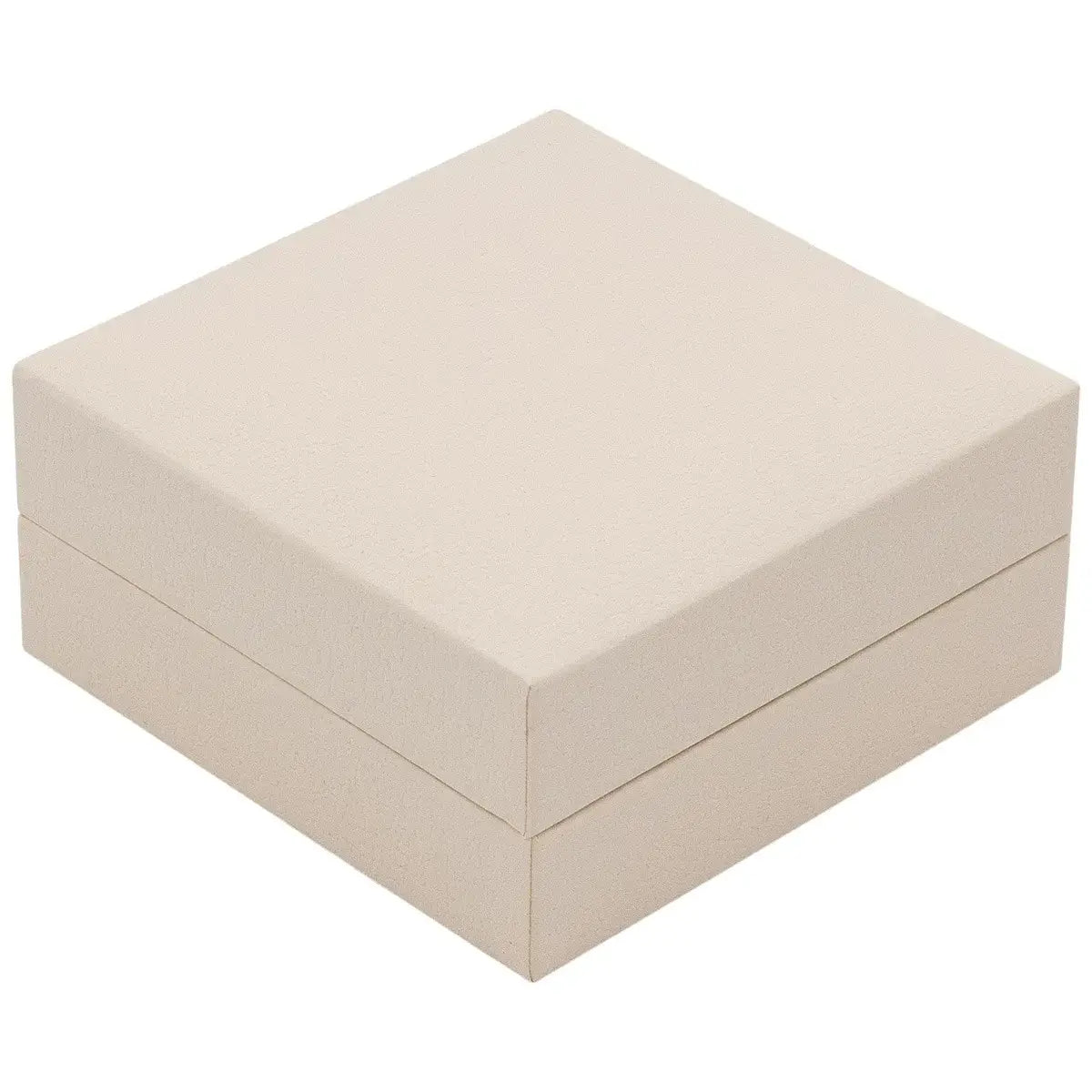 Halskette & Anhängeretui – 90×90×41 mm, Außen: schwarzes Kunstleder, Innen Veloureinsatz