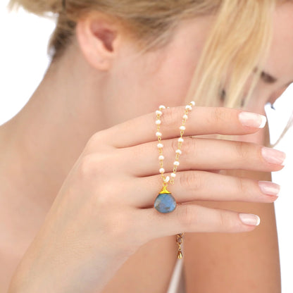 Edelsteinarmband mit Süßwasserperle & Labradorit Tropfen - Perla d'Oro