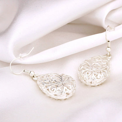 Ethnische Folklore Ohrhänger aus 925er Silber von MadamLili – filigrane silberne Herz-Ohrringe.