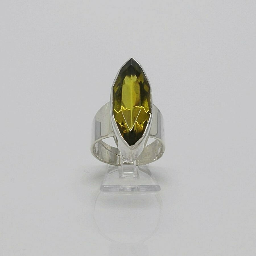 Silberring mit Obsidian goldbraun, 1 × 3 cm – handgefertigtes Unikat von Tipico-eigenArt, Deutschland