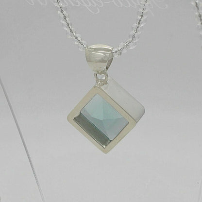 Silberanhänger Obsidian meerblau Quadrat (quer), 2 × 2 cm, silberner Rahmen mit Kette