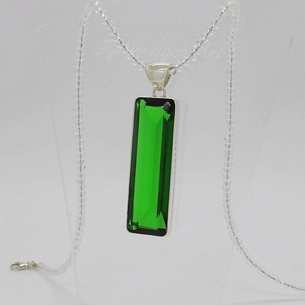 Silver pendant with emerald-green obsidian, rectangular 1.5 × 5 cm, on a silver chain