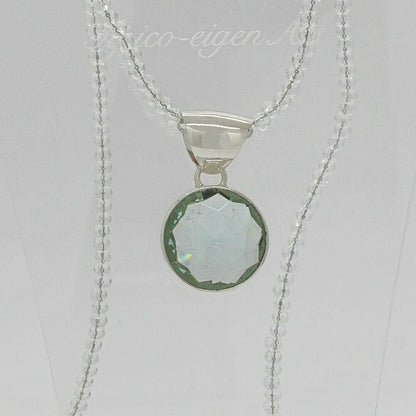 Silberanhänger mit rundem meerblauen Obsidian, 2 cm, an Silberkette