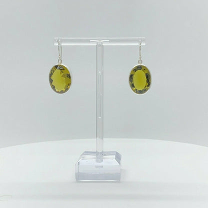 Ohrhänger Obsidian honigbraun Oval 1,5 x 2 cm – elegantes Design aus 925 Sterlingsilber und honigbraunem Obsidian.