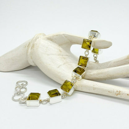 Obsidian Armband goldbraun mit acht quadratischen 1×1 cm Steinen in 925er Silber, handgefertigt.