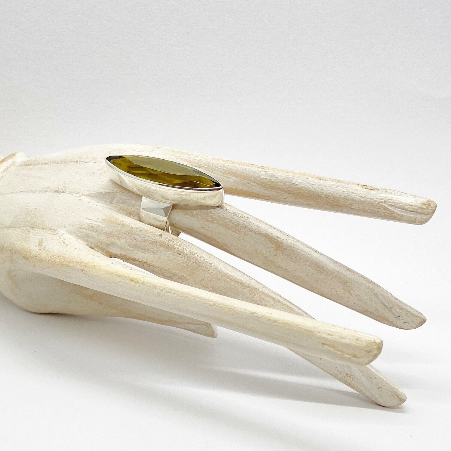 Silberring Obsidian goldbraun, 1 × 4 cm, handgefertigtes Unikat aus Deutschland.