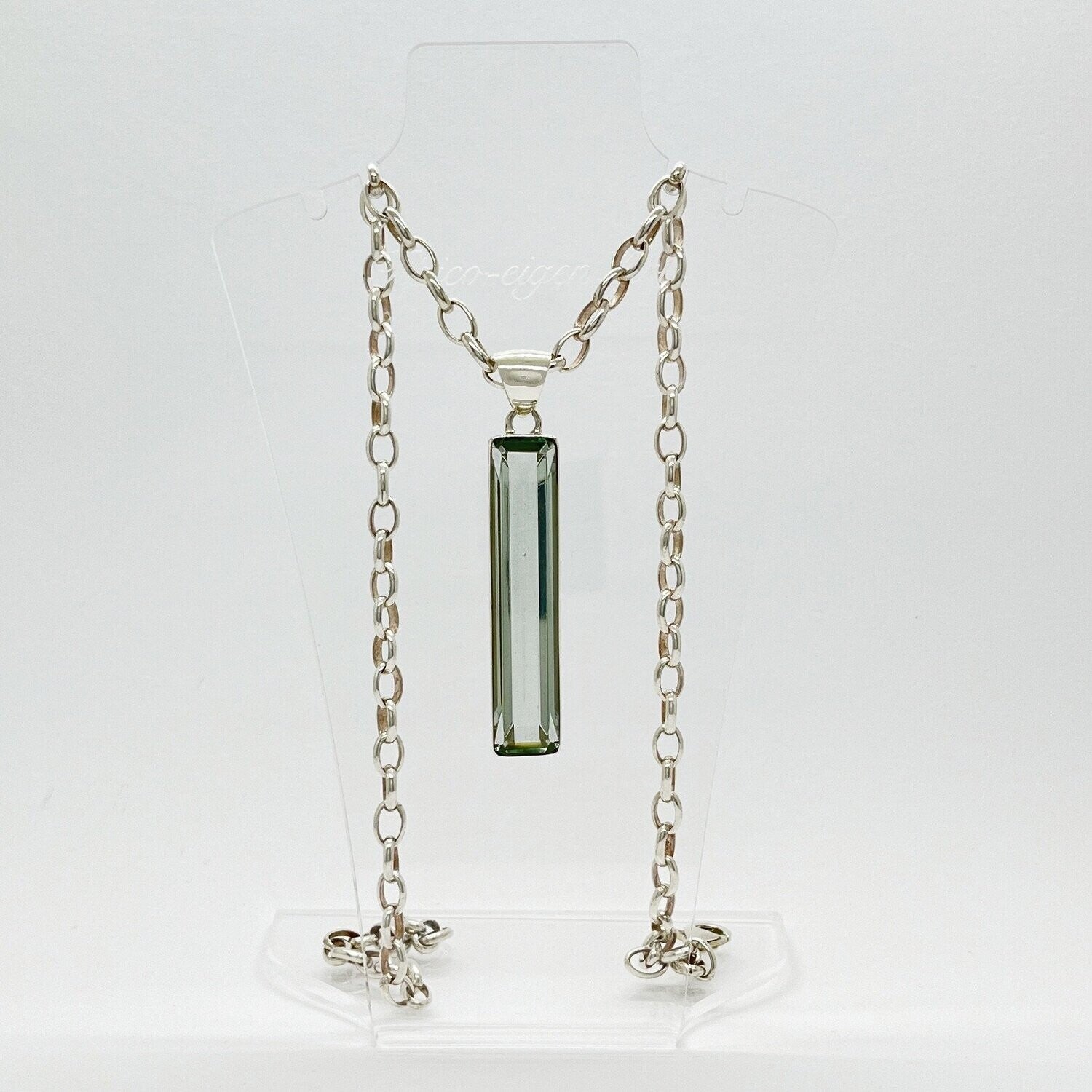 Silberanhänger Rechteck aus meerblauen Obsidian, ca. 1×5 cm, mit 925er Sterlingsilberkette.