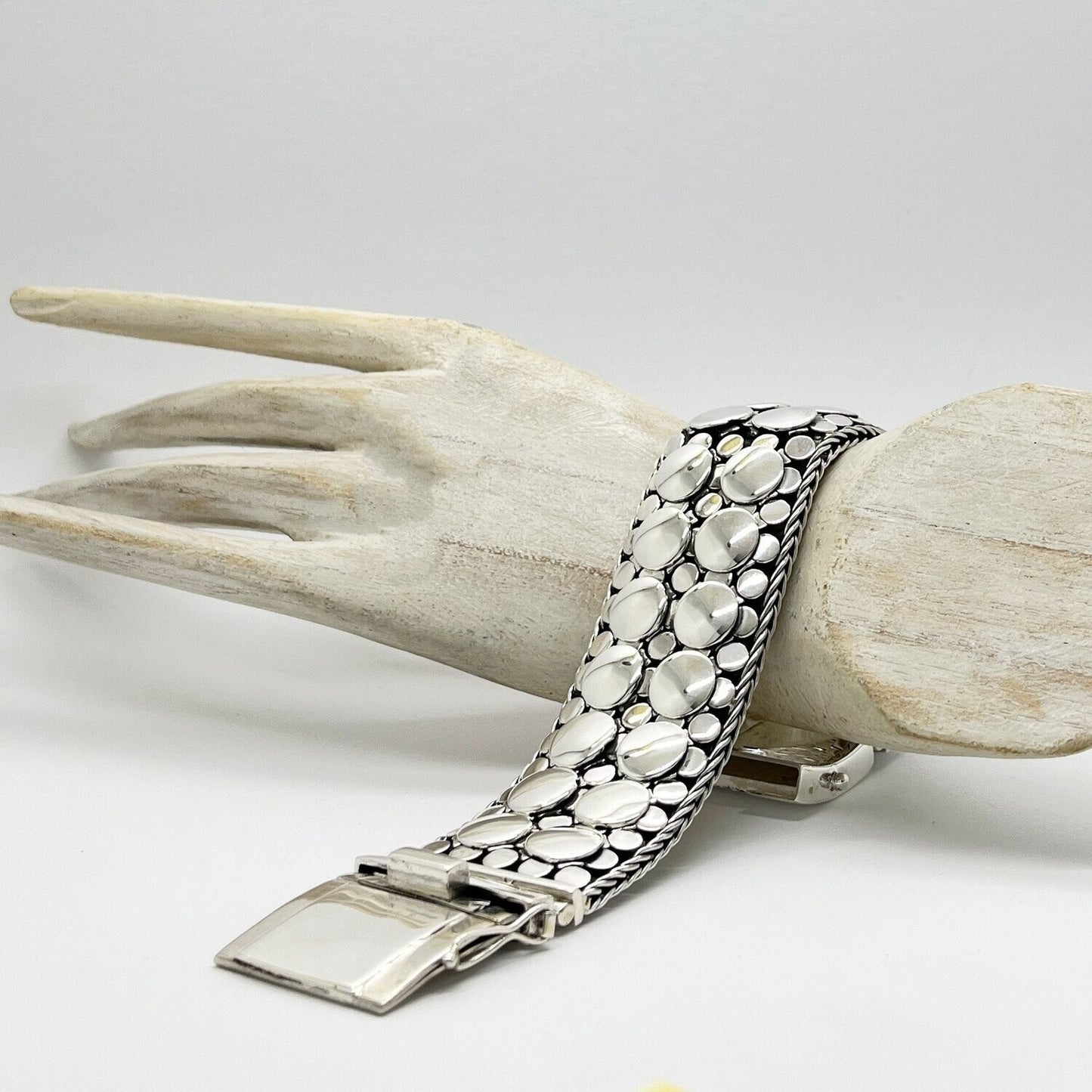 925 Silber Armband Snake Design – breites Armband mit runden Scheibenplatten im Snake-Look