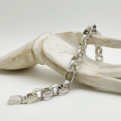 Silberarmband Catena Argento aus 925er Sterlingsilber, handgefertigt, klassisches Kettendesign, moderne Eleganz.