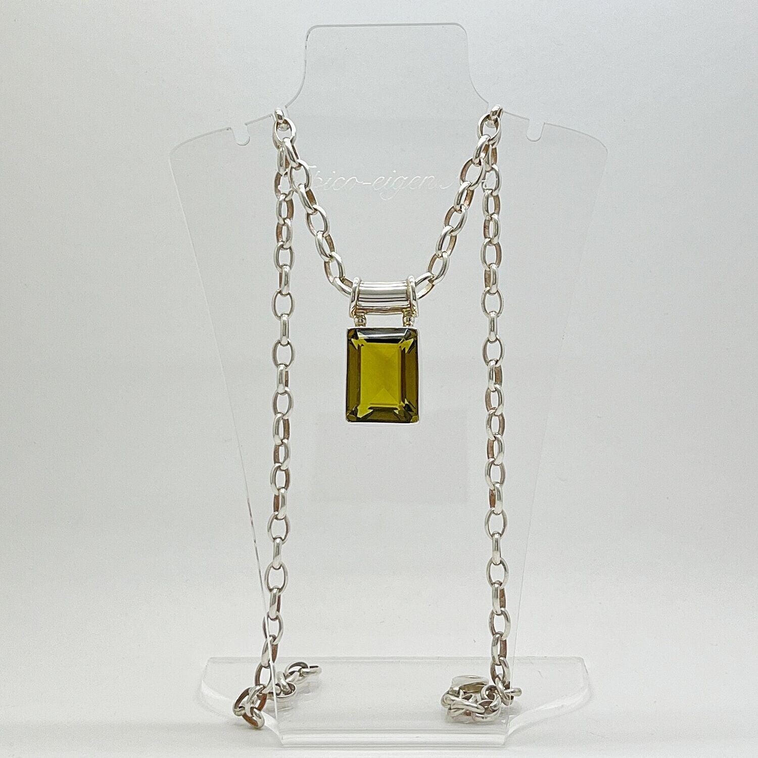 Silberanhänger Obsidian goldbraun rechteckig, 1,5 × 2 cm, aus massivem 925er Silber.