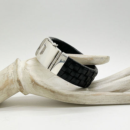 Lederarmband Velaria, schwarzes geflochtenes Lederband mit silbernem 925-Verschluss