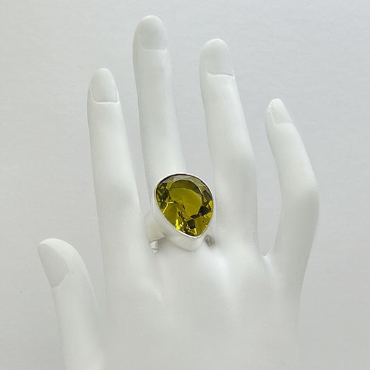 Eleganter Silberring Obsidian honigbraun Drop 1,5 x 2 cm von Tipico-eigenArt – handgefertigt in Deutschland.