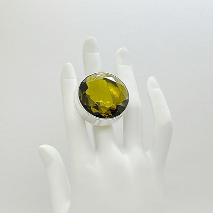 Silberring mit großem, facettierten goldbraunen Obsidian-Rundstein, Ø ca. 3 cm