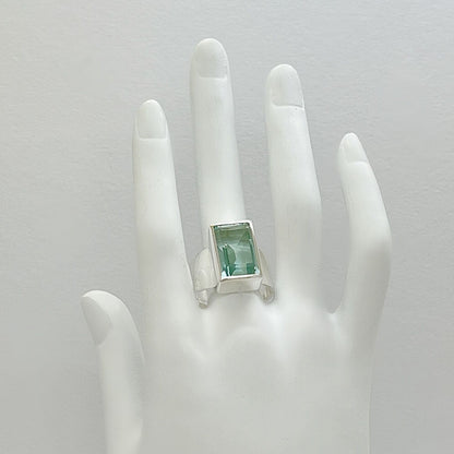 Silberring mit rechteckigem meerblauem Obsidian, ca. 1,5 × 1 cm, handgefertigtes Unikat