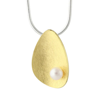 Lunaris Silberanhänger mit vergoldeter Süßwasserperle, goldene Tropfenform, 6,5-mm-Perle