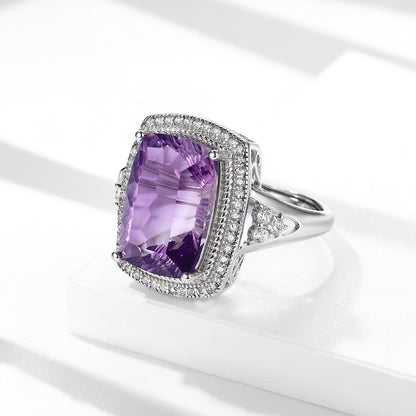 Amethystring aus Silber mit modernem Millennium Schliff