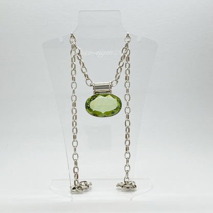 Anhänger Obsidian lichtgrün oval quer 2×3 cm an silberner Kette