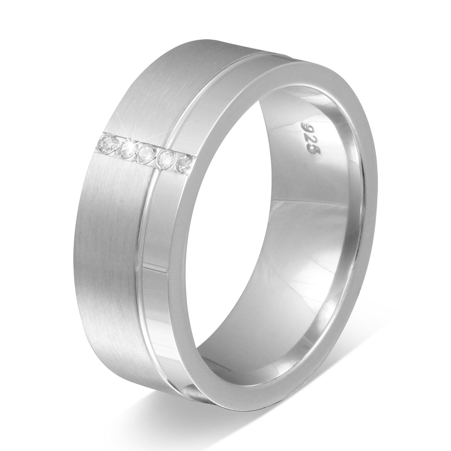 Damenring Cadenza aus 925 Sterling Silber mit flacher Breite und fünf Zirkonia in Kanalfassung.