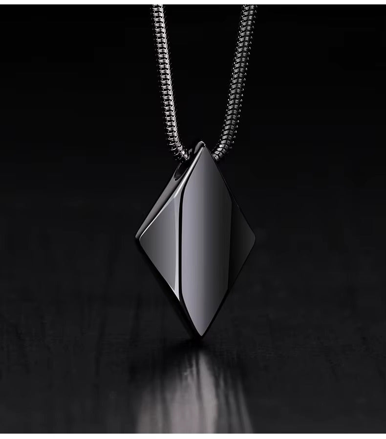 Edelstahlkette Titan Noir Black mit Wolfram Anhänger - Perla d'Oro