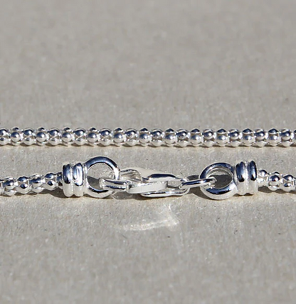 Halskette ORIA, 925 Silber – klare Kugelkette, gleichmäßige Struktur, zeitlose Unisex-Eleganz