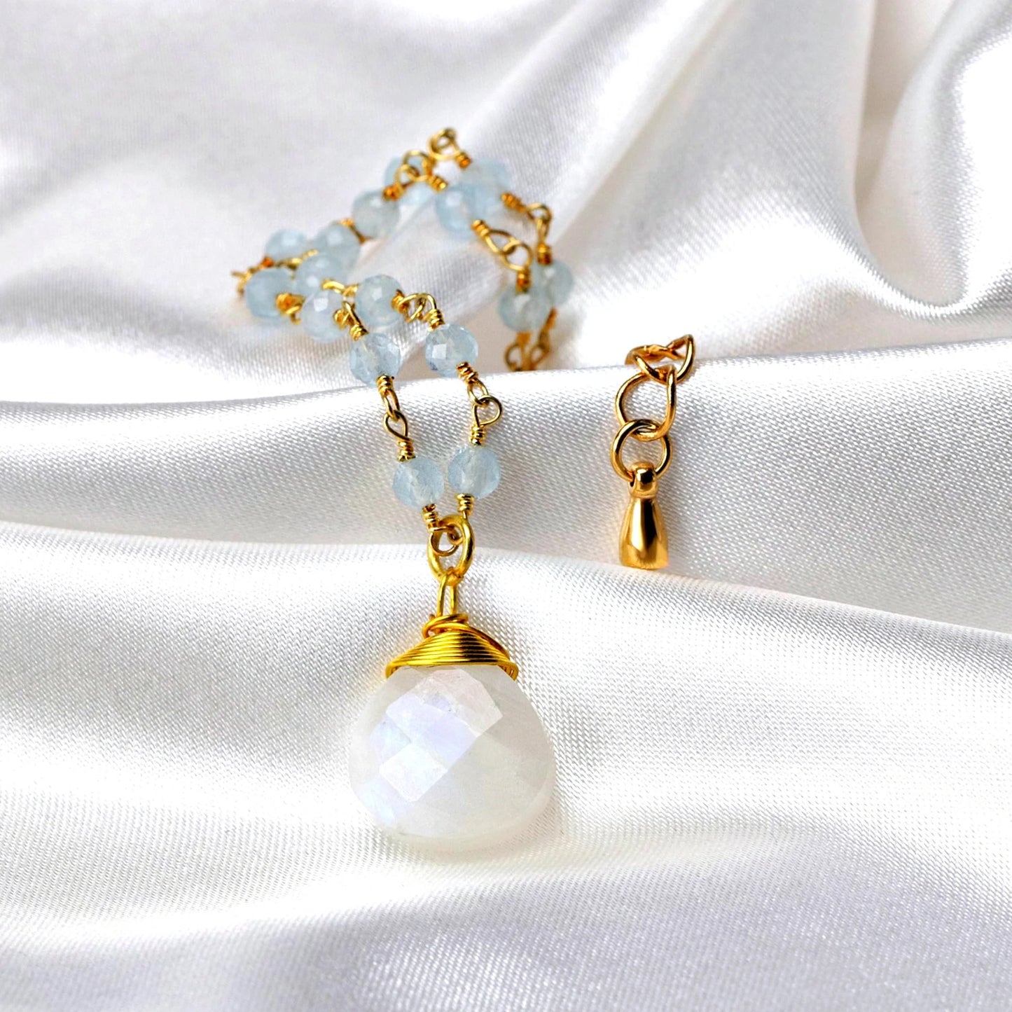 Edelsteinarmband mit Aquamarin & Mondstein Tropfen - Perla d'Oro