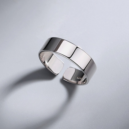 Männer-Ring aus 925er Silber im klassischen Design