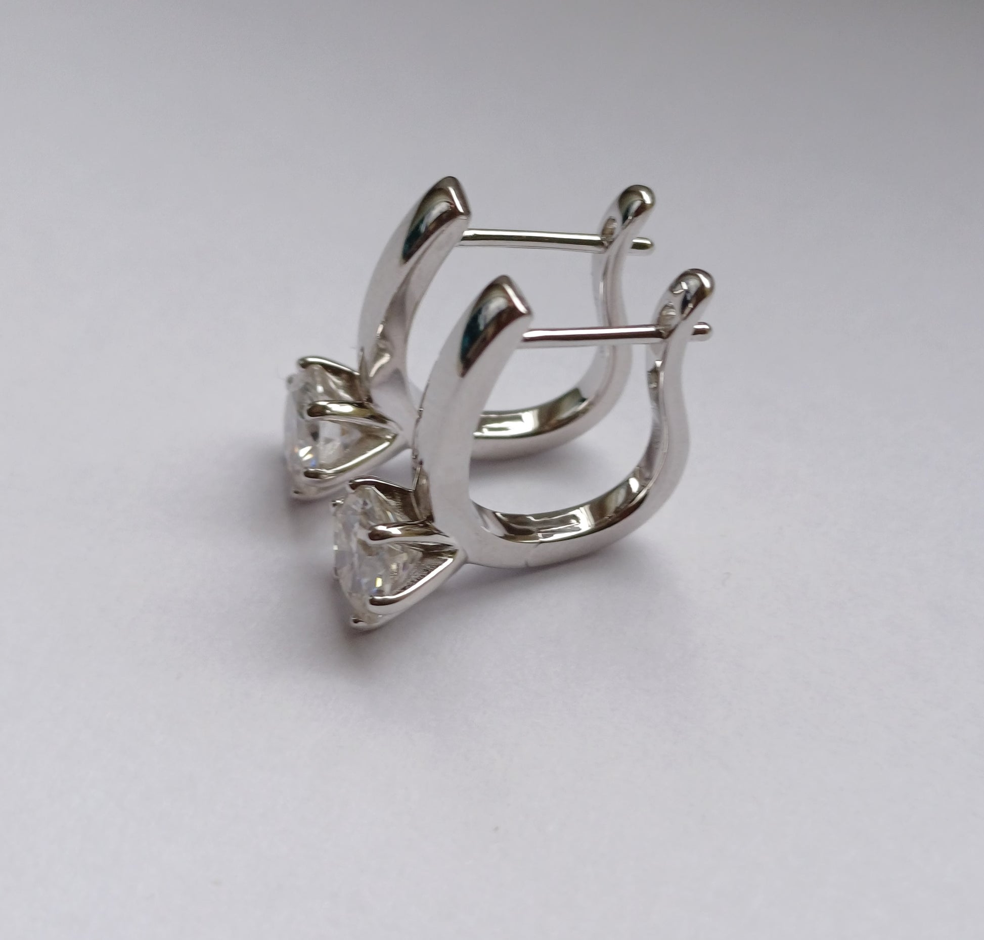 Moissanit-Ohrringe 1 ct – aus 925er Silber - Perla d'Oro