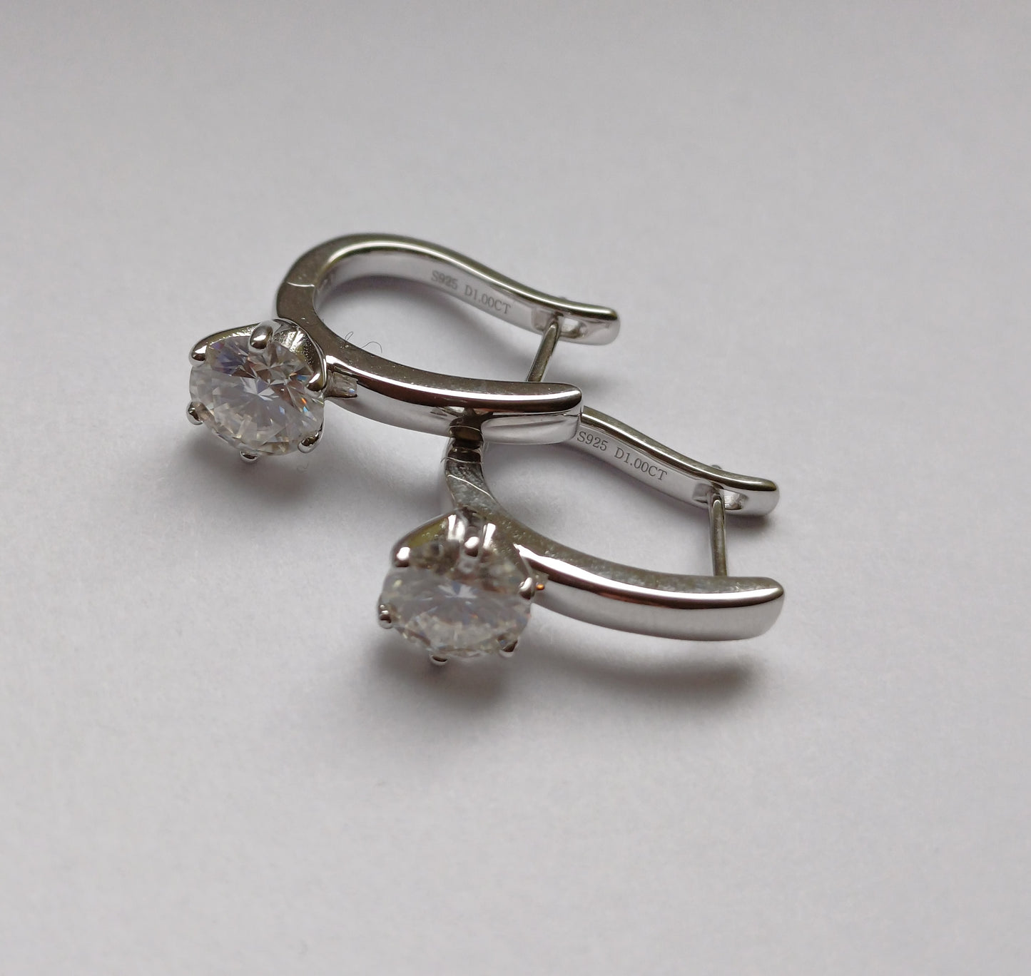 Moissanit-Ohrringe 1 ct – aus 925er Silber - Perla d'Oro