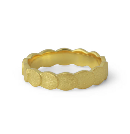 Silberring Kaskade small, 18ct vergoldet – handgefertigter Ring mit organischer, fließender Kaskade-Form