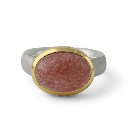 Silberring "Icur" mit 14x10mm Erdbeerquarz, 18ct vergoldet - Perla d'Oro