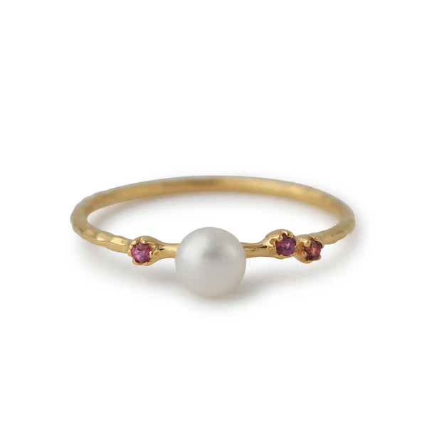 Vergoldeter Silberring mit Rhodolith und Süßwasserperle - Perla d'Oro