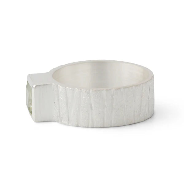 Silberring mit quadratischem Prasiolith (6x6 mm) – Campur Design, texturiertes Silberband
