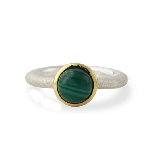 Silberring mit 8mm Malachit, 18ct vergoldet - Perla d'Oro