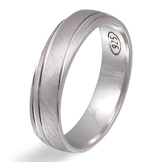 Silberring Noelia aus 925 Sterling Silber, unisex, abgerundete Form, gebürstete Oberfläche, feine Linie.