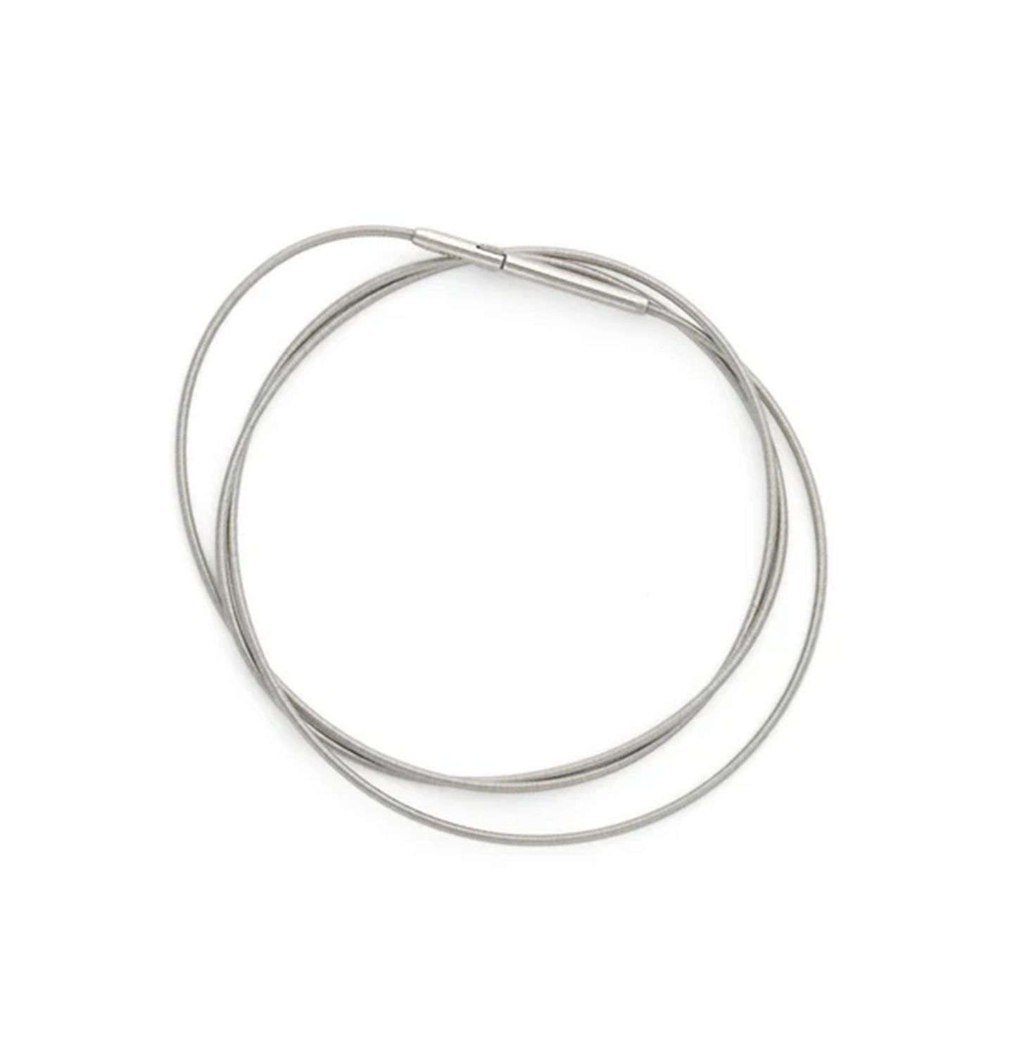 Spiralreif Lunor aus 925er Silber, feine Kette mit spiralförmiger Linienführung, minimalistisches Design.