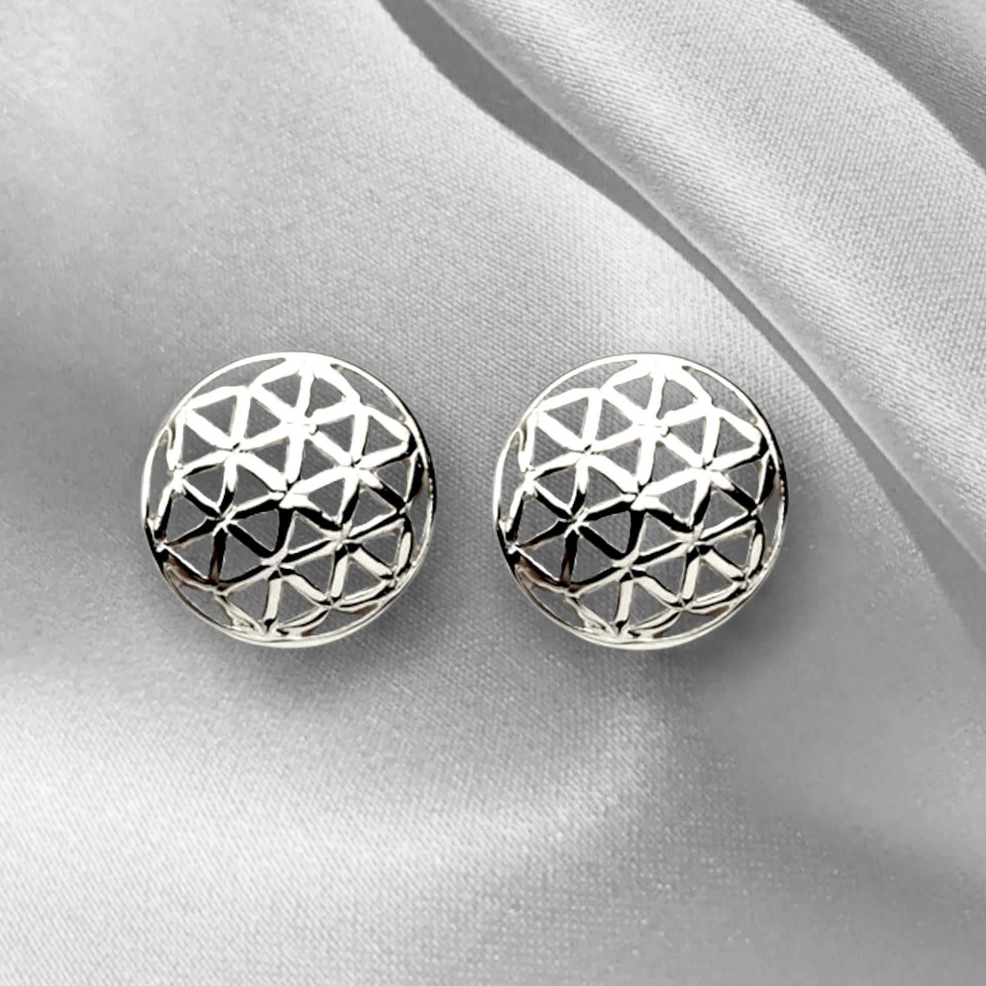 Blume des Lebens Ohrstecker aus 925 Sterling Silber - handgefertigte, filigrane Geometrie-Muster-Ohrstecker
