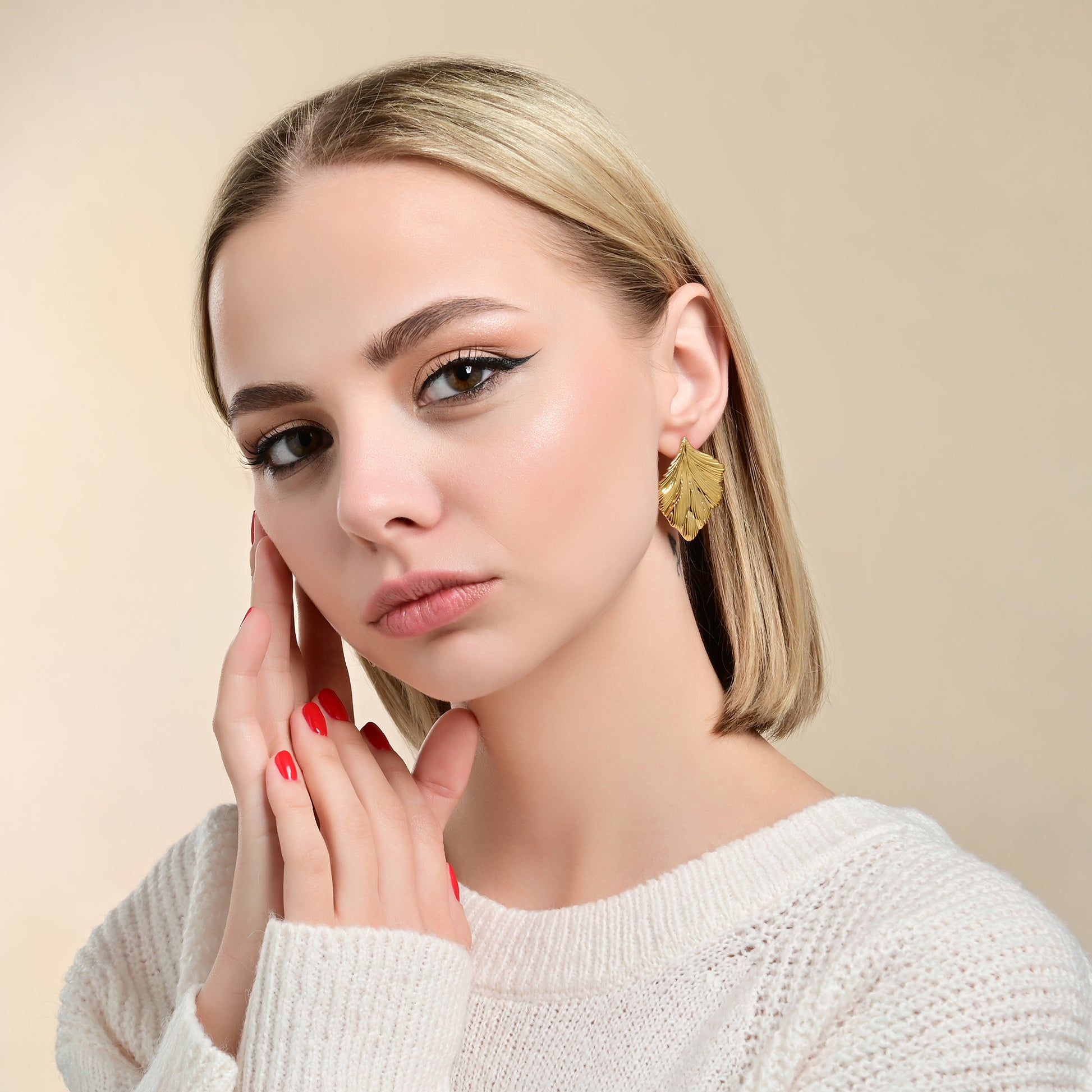 Edelstahl Ohrstecker Lia Blatt-Design - Perla d'Oro