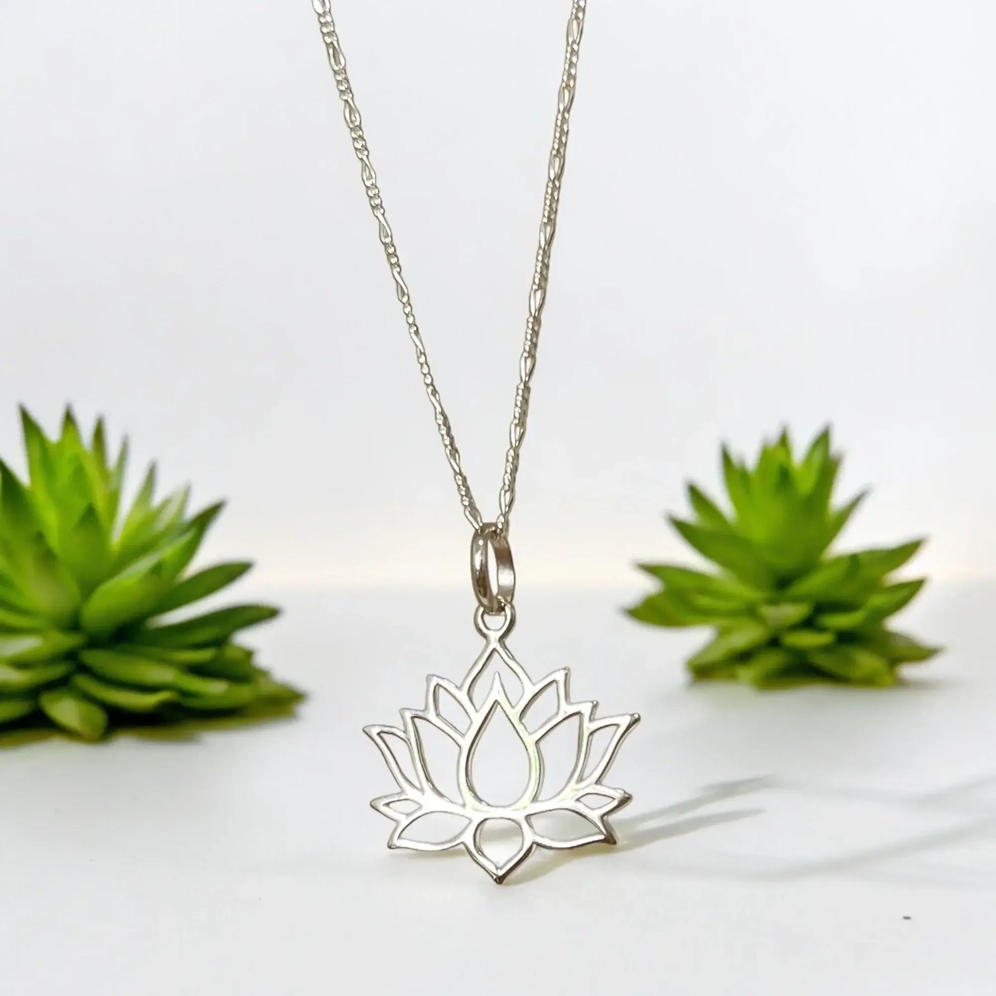 925 silver necklace with lotus pendant – Discover handmade