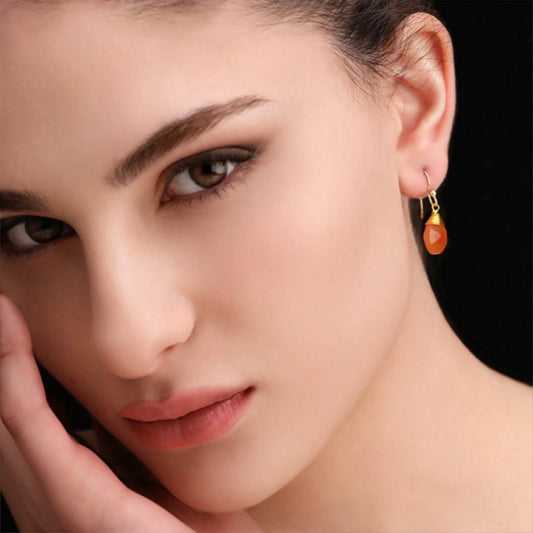 Vergoldete 925er Silber Ohrringe mit Karneol-Tropfen in Orange – elegante, facettierte Tropfen-Schmuck